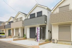 ビッグコミュニティの４LDK新築戸建て
【すぐに見学可】
■収納スペース充実
■陽当たり・通風良好
■バルコニー