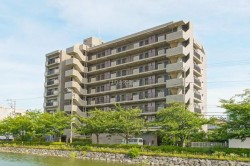 ■東京メトロ東西線「葛西」駅　徒歩15分
■新規内装リノベーション物件
■遮音性・メンテナンス性に優れた二重壁・二重天井
■ペット飼育可（細則あり）