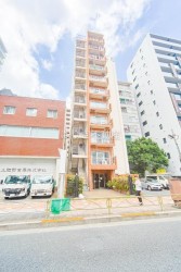 《新規リノベーション物件》
■中央・総武緩行線「両国」駅　徒歩8分
■スーパー、コンビニなどの買い物施設まで徒歩10分圏内につき、買い物に便利です